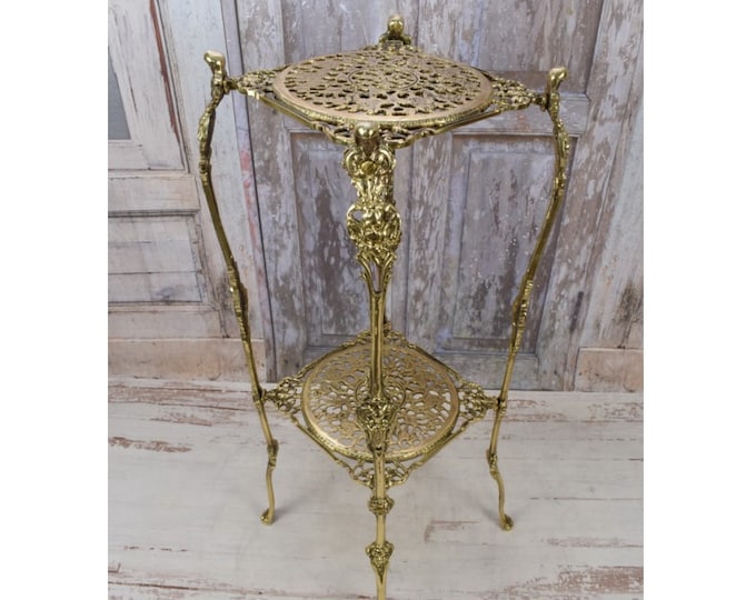Wonderfull Handcrafted Brass Table - Flower Pot Table - Goldene Coffee Table - Home and Garden Decor - Plant Stand - Regency Decor