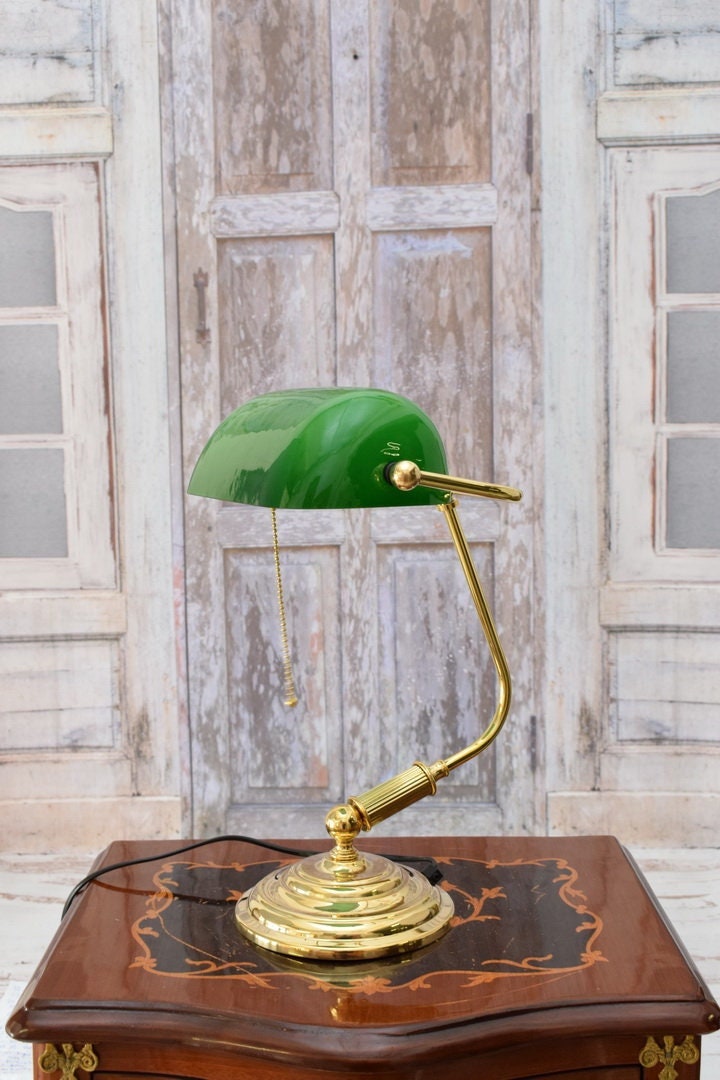 Vintage Bankers Lamp Hand Blown Emerald Green Glass Shade Desk Lamp Light