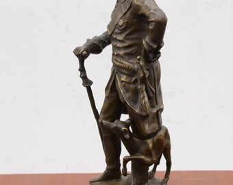 大理石の台座に犬を連れたフリードリヒ2世のブロンズ像 - Etsy 日本