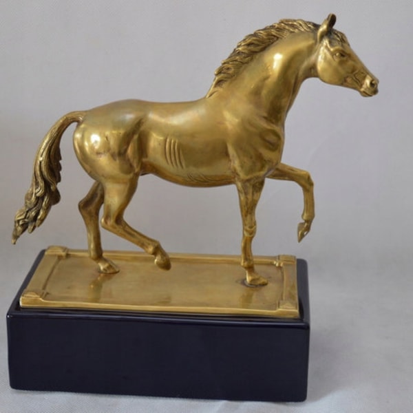 Figurine dorée sculpture cheval en bronze - cheval sur socle porcelaine - idée cadeau ferme équestre