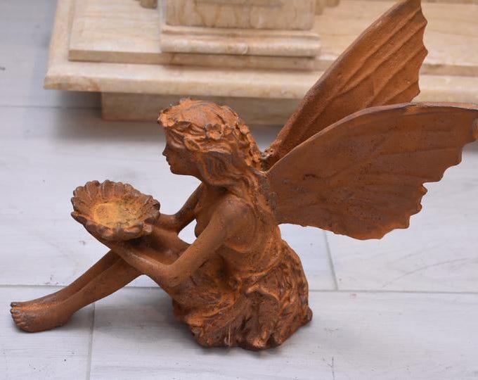 Cast Iron Thumbnail – Vintage Garden Elf Sculpture – Rustic Decorative Figurine – Unique Gift for Garden Lovers