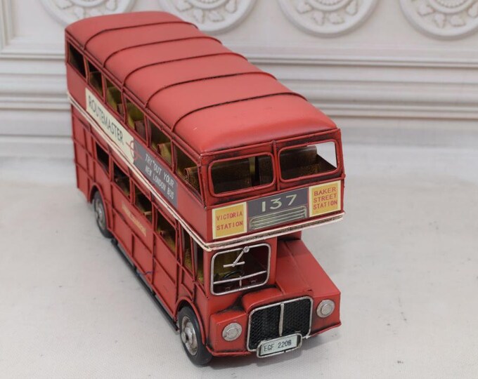 Vintage Red English Bus - Double Decker Bus - Vintage Oldschool Bus - Collector Item - Gift For Driver Bus - Home Decor - Solid Gift