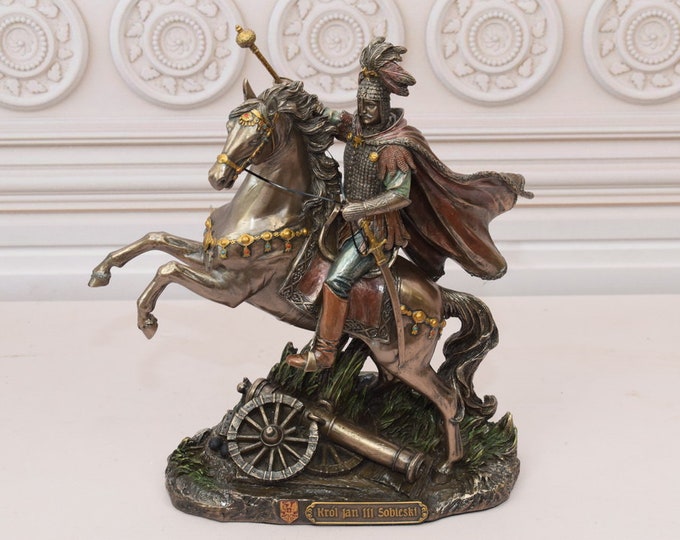 King Jan III Sobieski on Horse - Polish King on Horse Statue - Patriots Figurine - Solid Sculpture - Unique Gift for Patriots - Home Decor