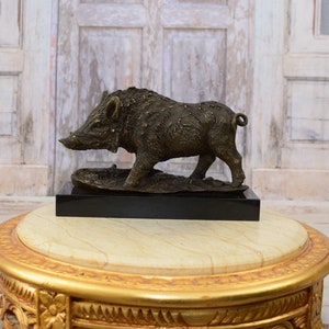 Boar Bronze Statue - Figurine Bronze Warthog - Gift for Hunter - Animal Home Decor - Exclusive Gift - Hunting Gift - Home Decor