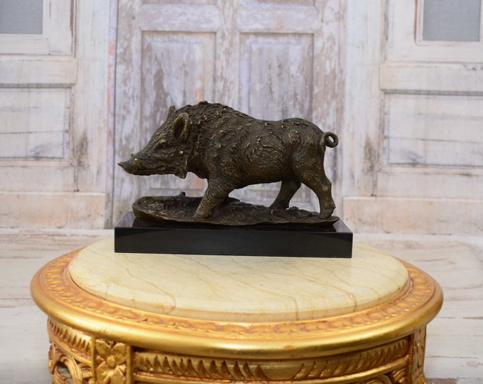 Boar Bronze Statue - Figurine Bronze Warthog - Gift for Hunter - Animal Home Decor - Exclusive Gift - Hunting Gift - Home Decor