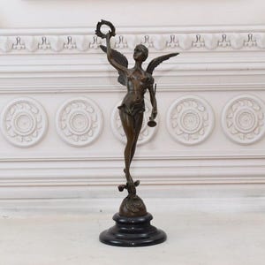 Nymph Woman with Wreath Bronze Statue - Victory Mythological Bronze Sculpture - Figurine Gift Idea for Birthday - Home Decor