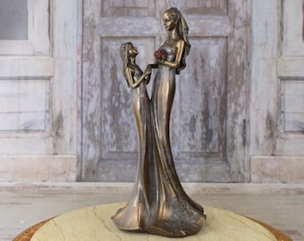 Figurine de la mariée et de la demoiselle d'honneur - décoration de mariage - deux soeurs - sculpture d'amoureux - idée cadeau exclusive pour mariage - décoration d'intérieur