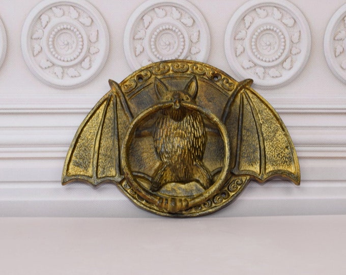 Large Fantastic Bat Door Knocker - Bat Aluminum Door Knocker - Vintage Door Knocker - Door Decor - Home Decor - Housewarming Gift
