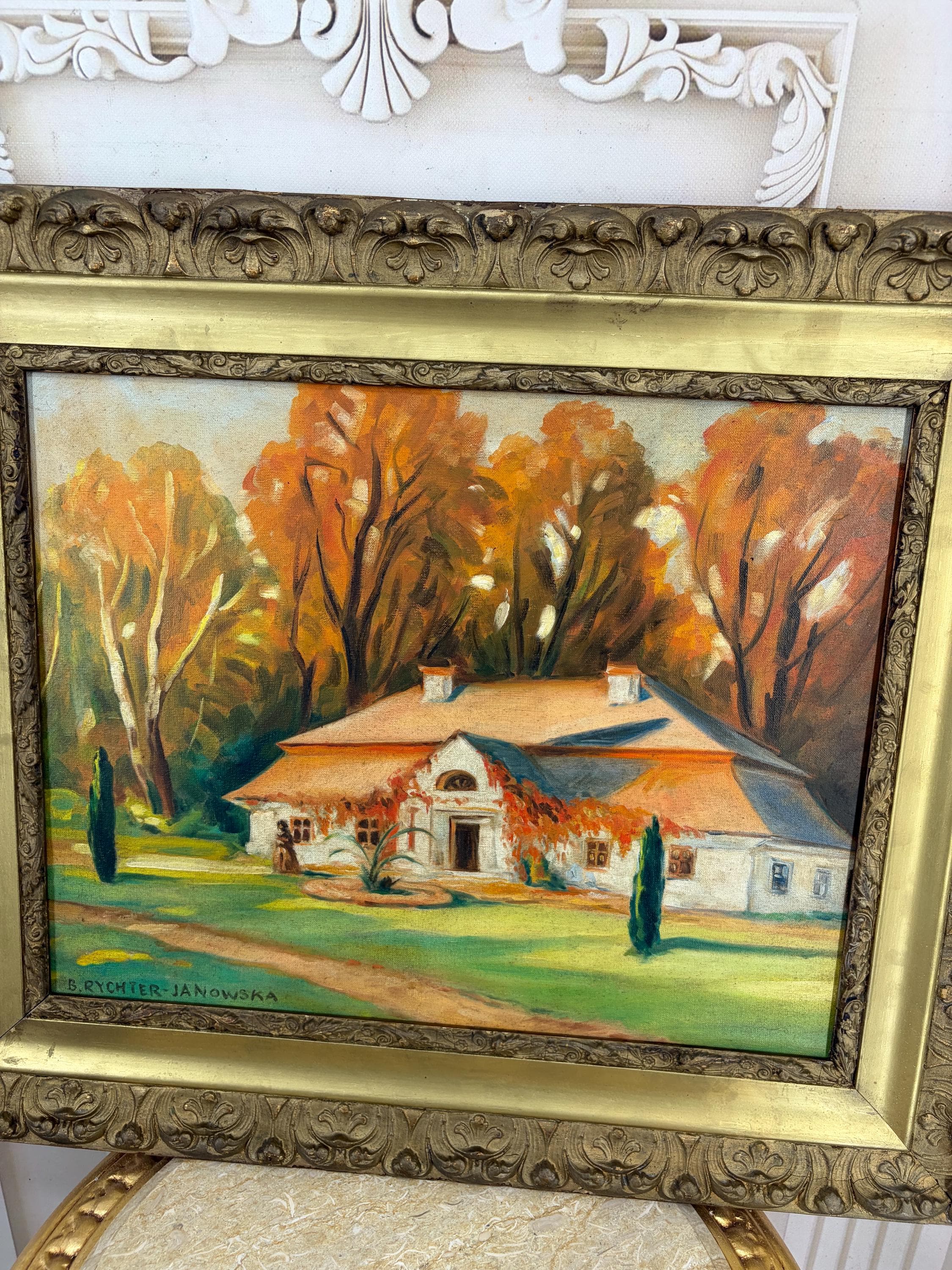 gallery photo