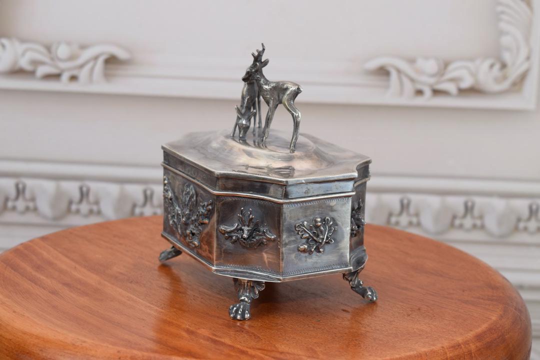 gallery photo