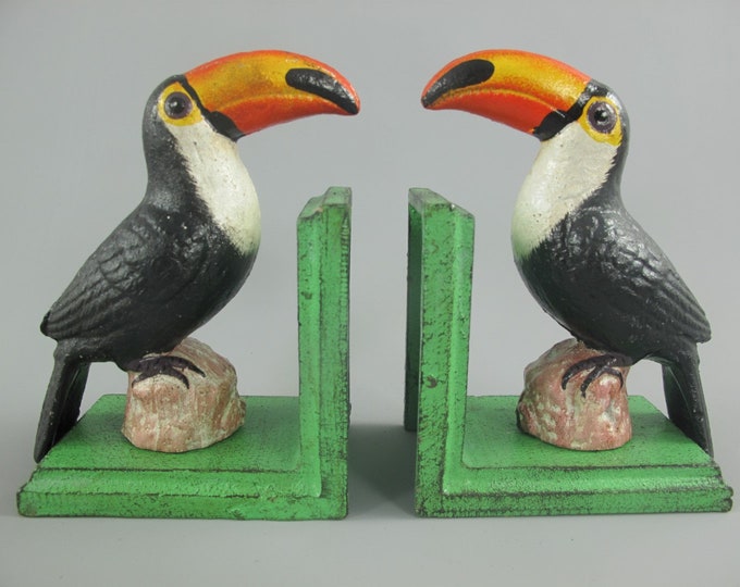 Pair Toucans Bookends Toucan Cast Iron Sculpture Figurine Animal Birds Figure Gift Idea    Book Support