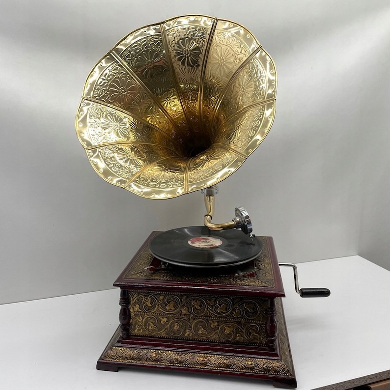 Nostalgic Gramophone Phonograph New Working Record Player Antique Style Handmade Gramophone Nice Gift Idea image 4