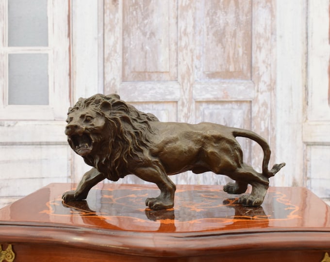Angry Lion Bronze Sculpture - Lion Bronze Statue - Art Work Large Animal - Foundry Mark - Vintage Home and Garden Decor