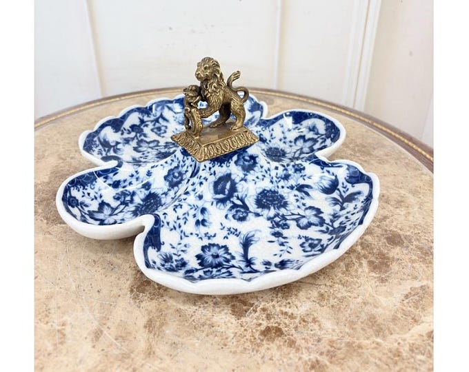 Vintage Fruit Bowl with Bronze Lion Mounts – Ornate Blue Floral Centerpiece