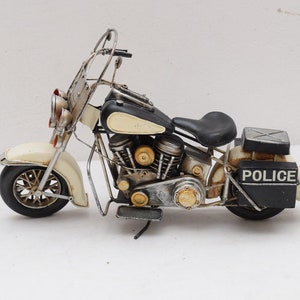 Vintage Black Chooper - Motorbike Police - Motorcycle Old Classic - Metal Model Toy - Motor Gift Idea for Policeman - Old School