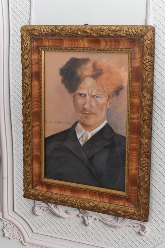 gallery photo