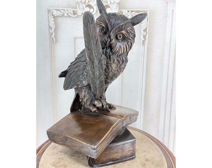 Vintage Owl on Books Sculpture – Large Decorative Owl Figure – Library Decor