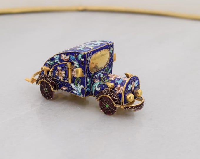 Imperial Russian Silver Car Figurine – Collectible Gilded & Enameled 84 Zolotnik – Movable Wheels - Opening Trunk – Tsarist Era Treasure