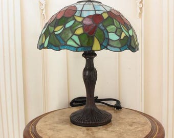 Tiffany Style Table Lamp - Flower Stained Glass - Bedside Lamp - Office Lamp - Home Decor - Gift Idea for Birthday, Office, Boss