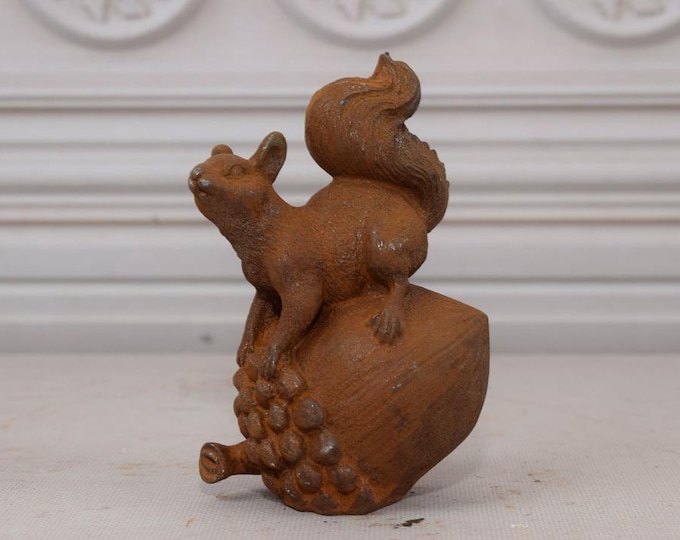 Cast Iron Squirrel on a Nut Tree - Rustic Cast Iron Squirrel - Amazing Garden Statue - Home and Garden Statue - Gift Idea for Birthday