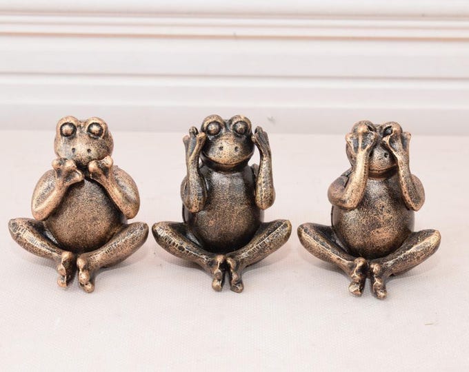 Cast Iron Frog Trio - Hear No - Evil No - Speak No - Figures Avoiding Evil - Cast Iron Sculptures - Three Frogs - Gift Idea - Home Decor