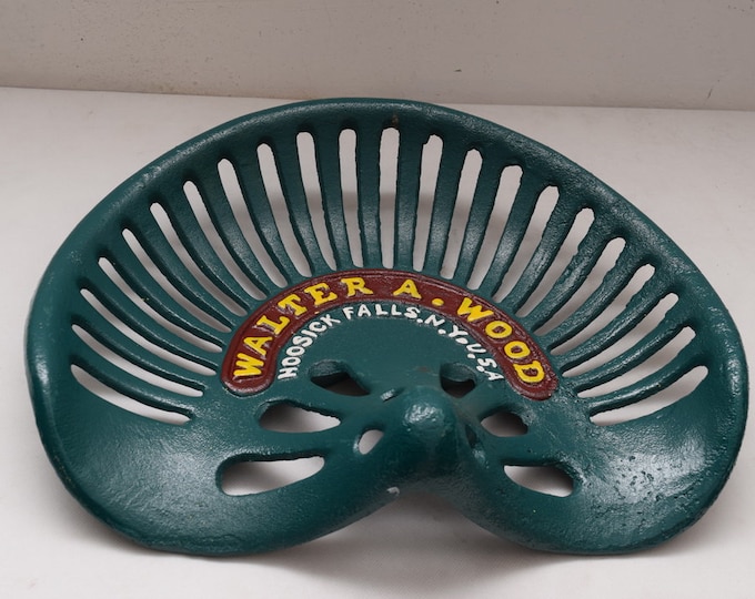 Cast Iron Tractor Implement Seat Collectables Walter A. Wood New York Usa Farm Chair  Gift Idea Farmer Vintage