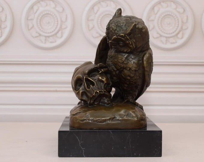 Vintage Bronze Statue Owl with Skull - Bronze Wisdom Symbol Figurine - Elegant Owl Animal Gift Idea - Solid Bronze - Home Decor