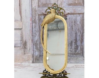 Golden Crystal Bird Mirror – Art Deco Oval Vanity Decor