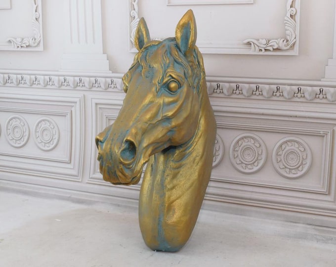 Realistic Horse Head on the Wall - Imitation Wood Resin Sculpture-  Horses Figurine - Home Decor - Wall Decor - Unique Gift