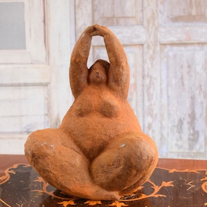 Gusseisen dicke Frau - Frau Rubensian Formen Statue - Akt fette Frau Rustikale Skulptur - Geschenk für Hochzeit - Hausgarten Dekor