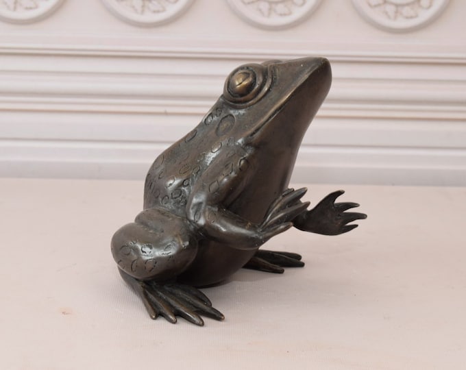 Amazing Bronze Statue Frog - Funny Luckly Figure Frog - Vintage Frog - Home Garden Decor - Gift for Wedding, Birthday, Housewarming