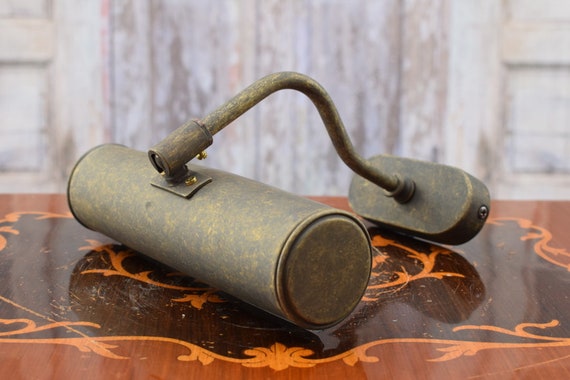 Vintage Brass Picture Light: Gallery Wall Lamp Decor