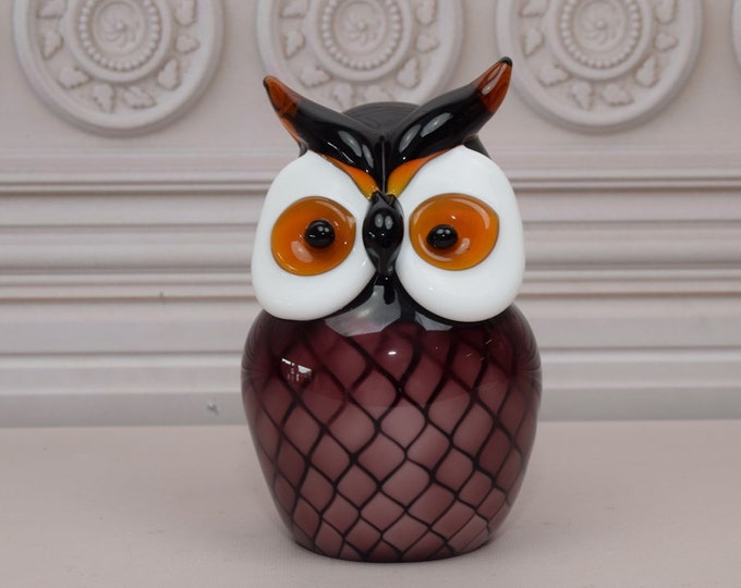 Handcrafted Statue Owl Murano Style - Heavy and Solid Glass Statue - Colorful Figurine - Elegant Gift Idea for Wedding - Home Decor