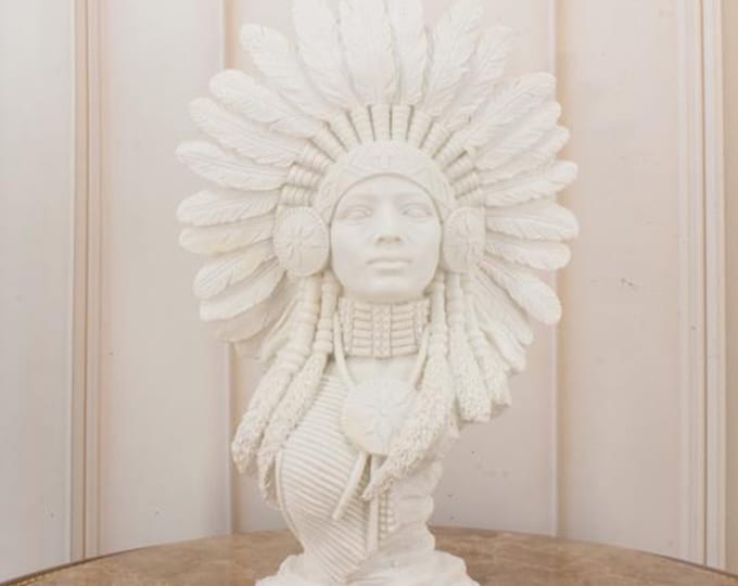 Woman Indian Statue - Resin Figurine - Apache Sculpture - Indian Gift Idea - Home Decor - Unique Statue