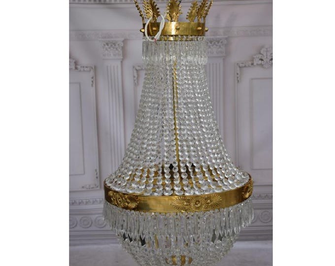 Royal Parisian Brass Chandelier with Crystals – Vintage Working Lamp – Stunning Light Effect – Palace Decor – Elegant Gift Idea