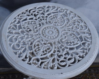Cast Iron Flower Table - Coffee Table - White Flowerbed Table - Home and Garden Decor - Vintage Garden Decoration - Gift for Birthday