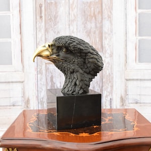 XL Eagle Head Bronze Sculpture - Eagle Bronze Statue on Marble Base - Vintage Figurine - Gift Idea -