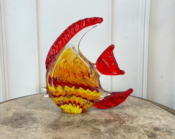 Vintage Murano Style Gold Angelfish Glass Figurine – Decorative Fish Sculpture – Coastal Home Decor