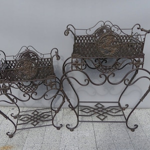 Set Flowers Tables - Flower Bed Garden Table - Small and Big - Brown Flower Stand - Home and Garden Tables - Garden Decoration - Gift Idea