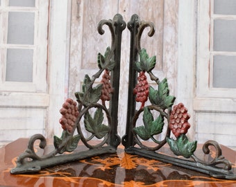 Cast Iron Shelf Brackets: Rustic Grapevine Decor (Pair)