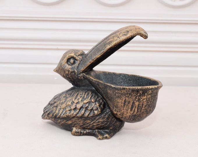 Vintage Cast Iron Funny Pelican - Elegant Key Box - Pelican Statue - Unique Figure - Ideal Gift for Birthday, Housewarming - Home Decor