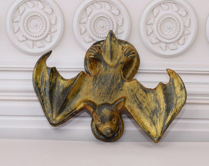 Large Fantastic Bat Door Knocker - Bat Aluminum Door Knocker - Vintage Door Knocker - Door Decor - Home Decor - Housewarming Gift