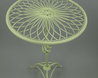 Vintage Flower Garden Table – Rustic Beige Iron Coffee Table