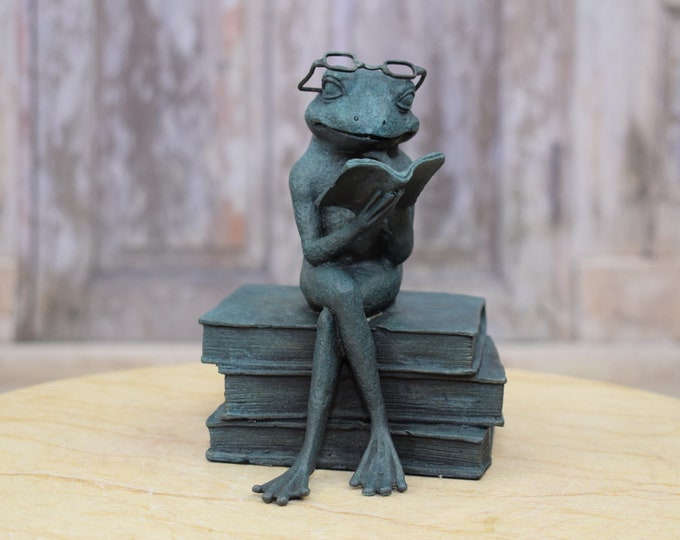 Funny Frog Reading Book with Glasses - Blue Patina Frog - Luckily Bronze Statue - Frog Sculpture - Animal Figure - Gift Idea - Home Decor