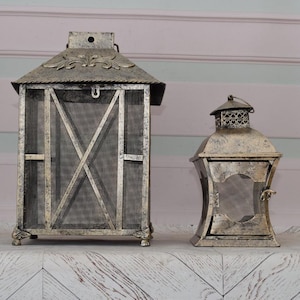 Vintage Silver Metal Candle Lanterns – Set of 2 – Elegant Decorative Light Holders – Classic Home and Garden Decor for Candles