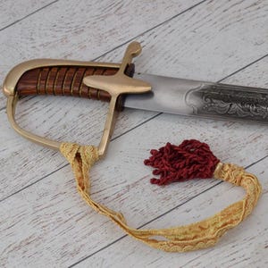 Polish WZ. 1921 Officer Saber with Scabbard – Polished Brass Hilt – Historic Militaria Gift – Bog Honor Ojczyzna – Unique Collector’s Item