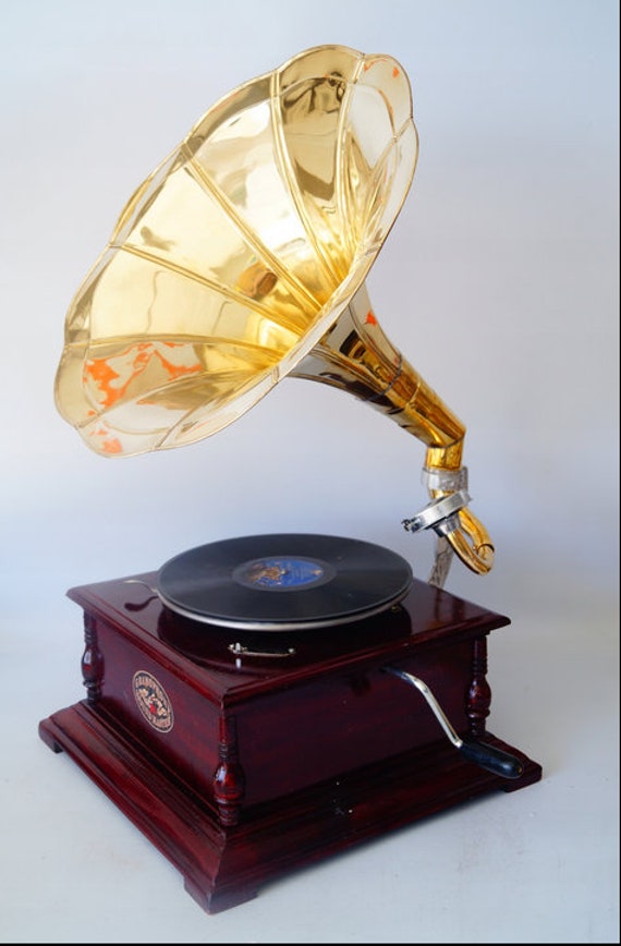 ノスタルジックな蓄音機 - 蓄音機新品 - レコードプレーヤー