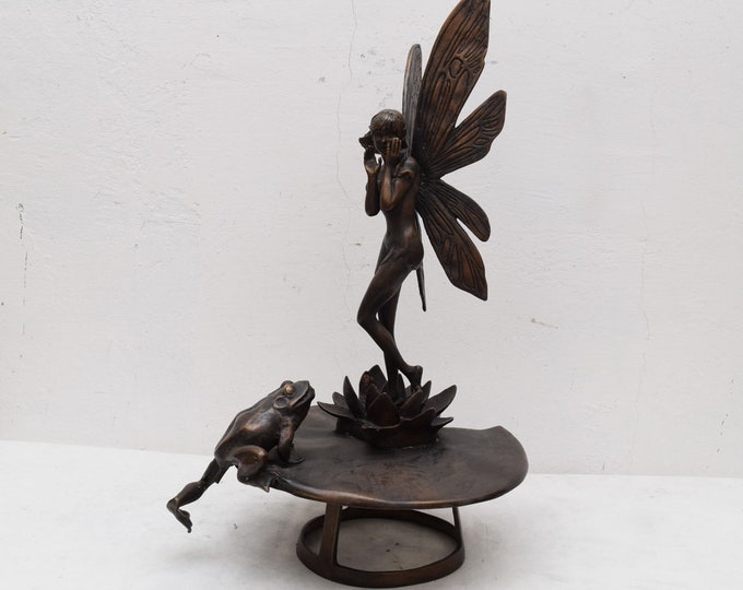Thumbnail and frog fountain bronze - sculpture frog - statue thumbnail - bronze garden decoration - gift idea