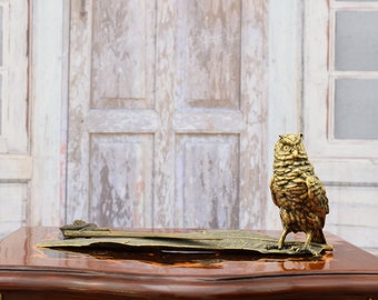 Premiun Bronze Inkwell - Pen Holder Shaped Owl with Feather - Bronze figure - Vintage Gift - Home and Office Decor