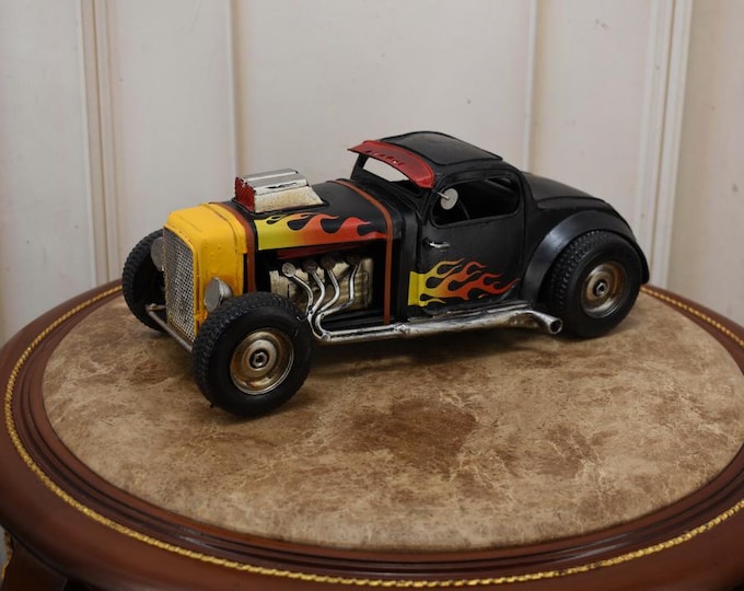 Vintage Hot Rod Metal Car Model – Old School Collector Decor, Flame Accents